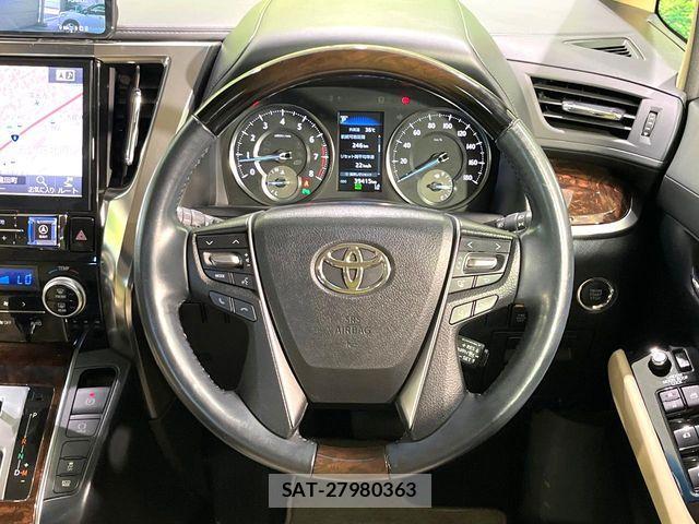 Toyota VELLFIRE 2019-03 8667069-11