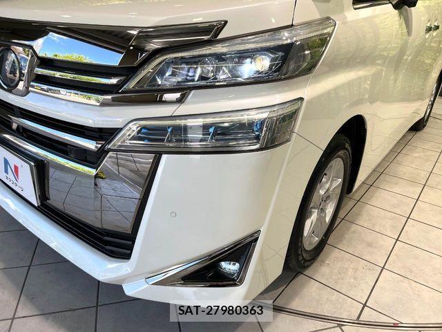 Toyota VELLFIRE 2019-03 8667069-12