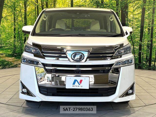 Toyota VELLFIRE 2019-03 8667069-14