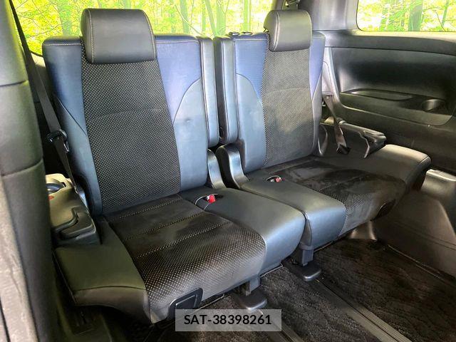Toyota VELLFIRE 2016-10 8662133-9