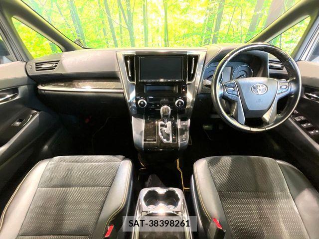 Toyota VELLFIRE 2016-10 8662133-1