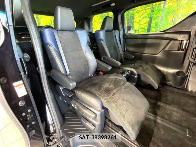 Toyota VELLFIRE 2016-10 8662133-8