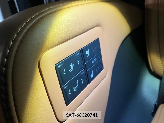 Toyota VELLFIRE 2024-12 8667068-16