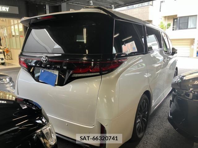 Toyota VELLFIRE 2024-12 8667068-4