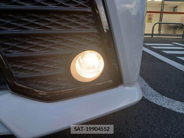 Toyota VELLFIRE 2016-11 8662137-11