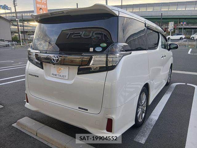 Toyota VELLFIRE 2016-11 8662137-16
