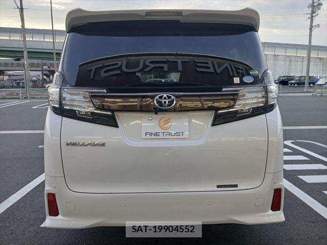 Toyota VELLFIRE 2016-11 8662137-17