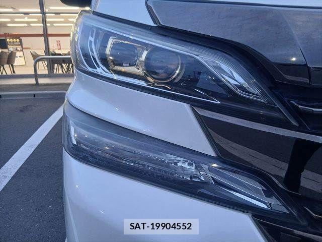 Toyota VELLFIRE 2016-11 8662137-21