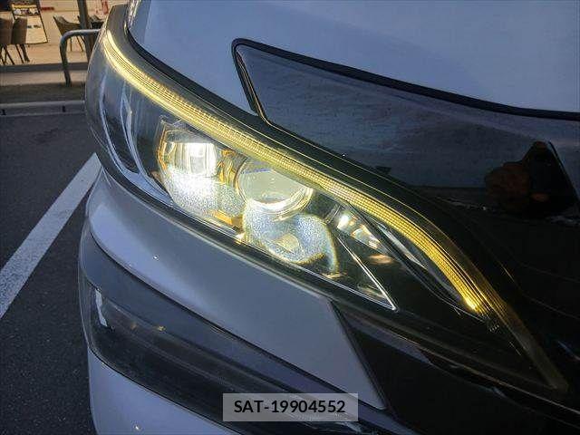 Toyota VELLFIRE 2016-11 8662137-29