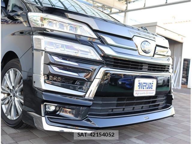 Toyota VELLFIRE 2020-06 8662111-17