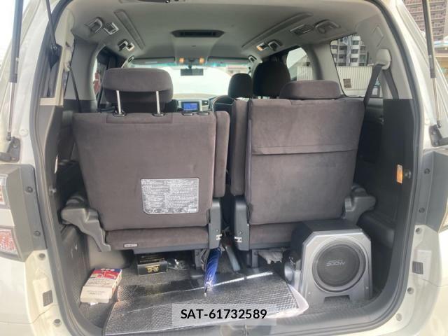 Toyota VELLFIRE 2009-11 8667077-16