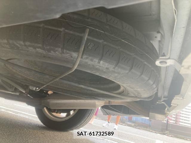 Toyota VELLFIRE 2009-11 8667077-17