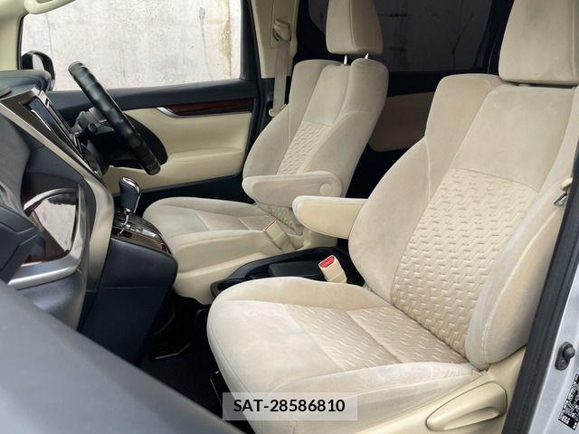 Toyota VELLFIRE 2017-07 8667075-12