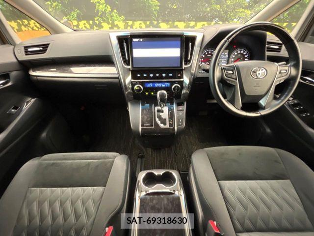 Toyota VELLFIRE 2019-09 8662119-1
