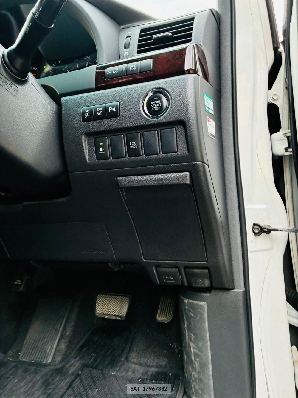 Toyota VELLFIRE 2012-07 8614506-16