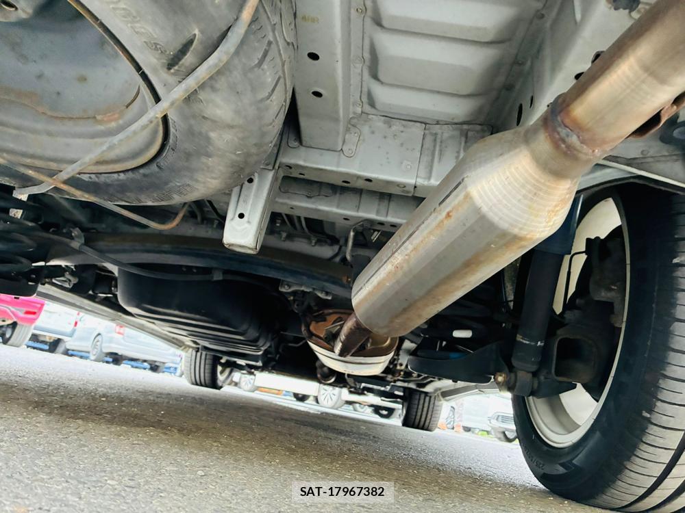 Toyota VELLFIRE 2012-07 8614506-36