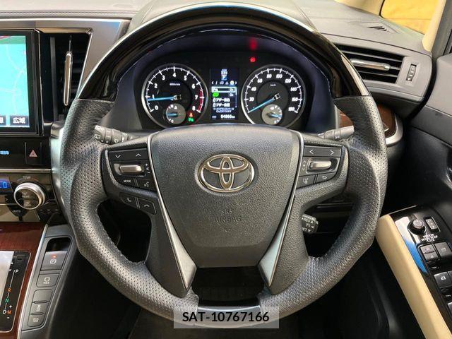 Toyota VELLFIRE 2017-03 8686826-10