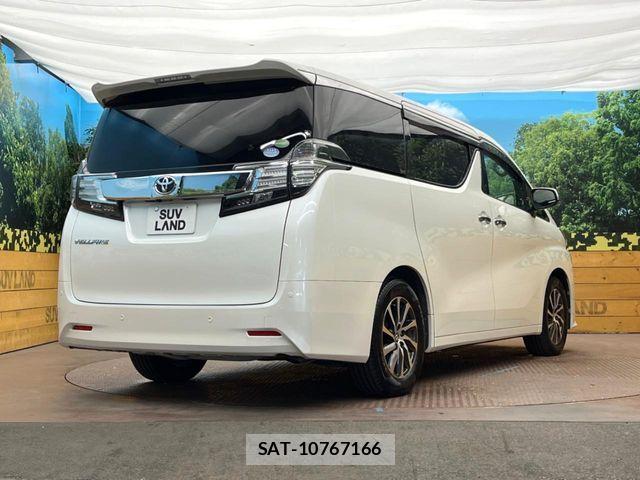 Toyota VELLFIRE 2017-03 8686826-16