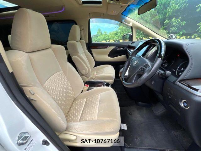 Toyota VELLFIRE 2017-03 8686826-6