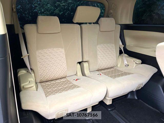 Toyota VELLFIRE 2017-03 8686826-8