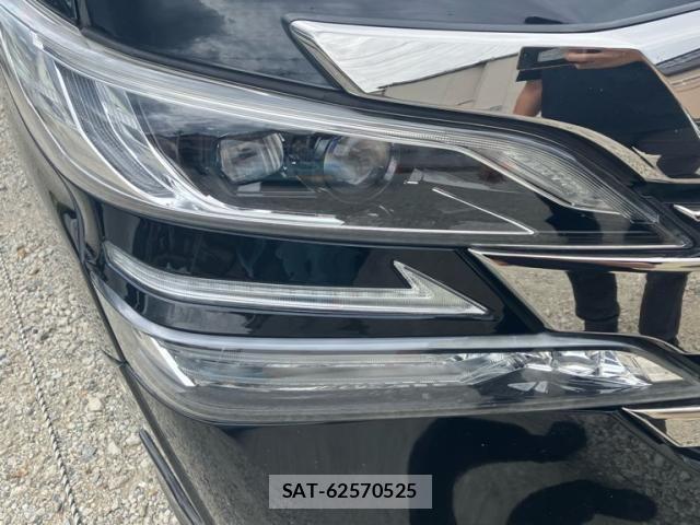 Toyota VELLFIRE 2015-08 8686829-2