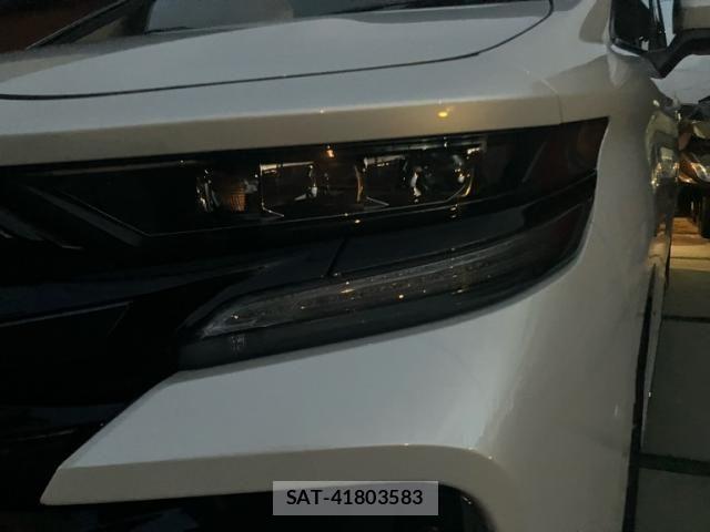 Toyota VELLFIRE 2025-09 8686819-10