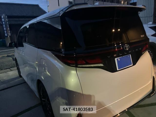 Toyota VELLFIRE 2025-09 8686819-3