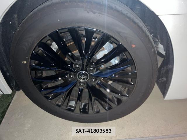 Toyota VELLFIRE 2025-09 8686819-6