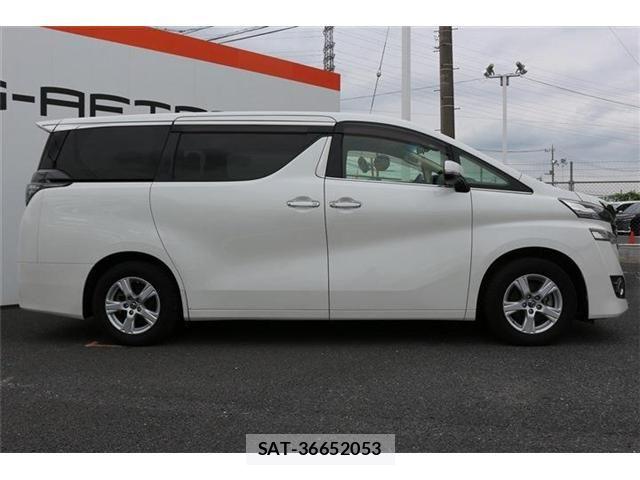 Toyota VELLFIRE 2017-06 8686828-3