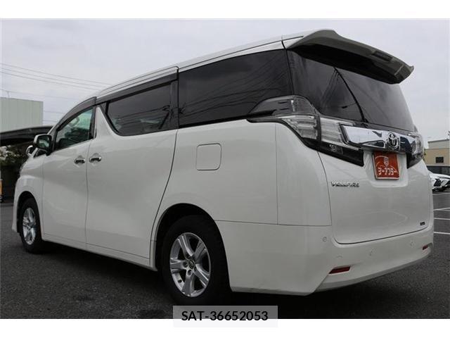 Toyota VELLFIRE 2017-06 8686828-6