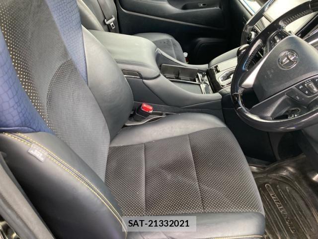 Toyota VELLFIRE 2017-02 8686825-16