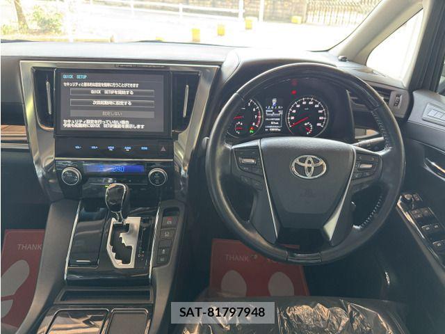 Toyota VELLFIRE 2017-10 8686824-10
