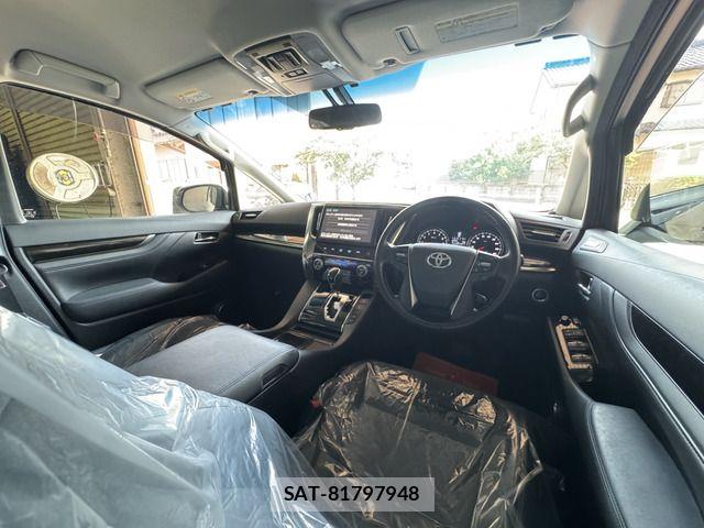 Toyota VELLFIRE 2017-10 8686824-12