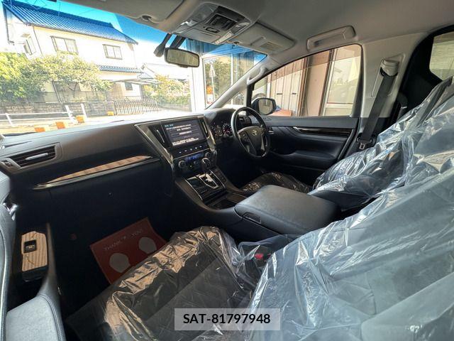 Toyota VELLFIRE 2017-10 8686824-14