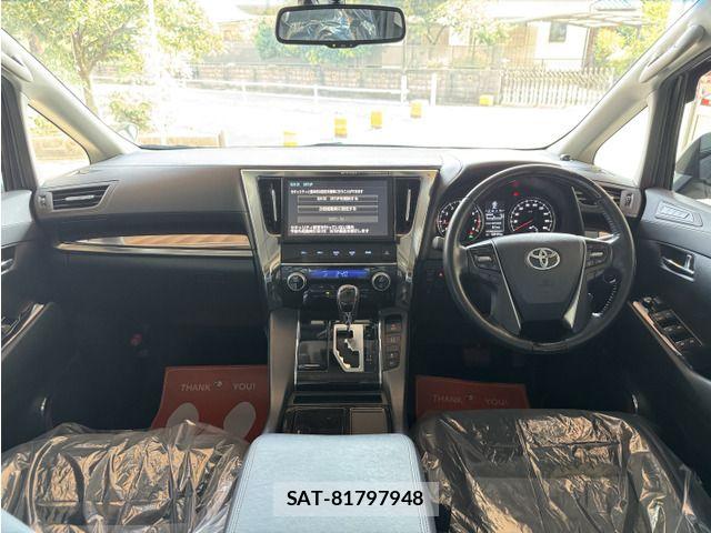 Toyota VELLFIRE 2017-10 8686824-2