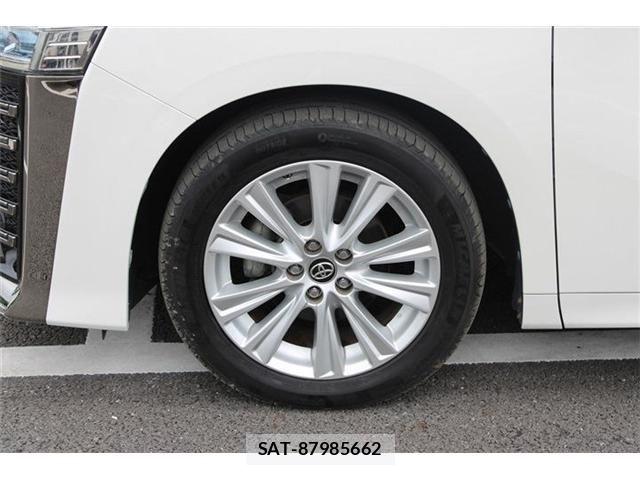 Toyota VELLFIRE 2018-09 8686822-16