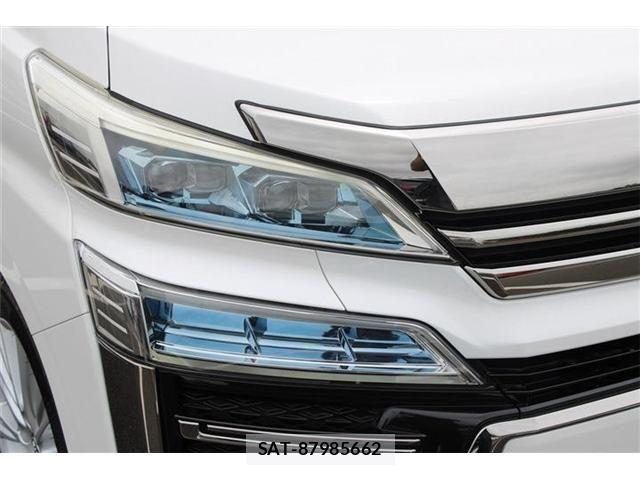 Toyota VELLFIRE 2018-09 8686822-19