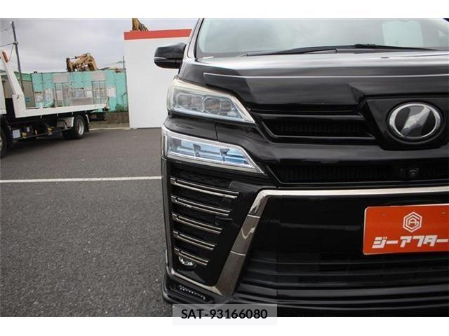 Toyota VELLFIRE 2020-06 8686821-12