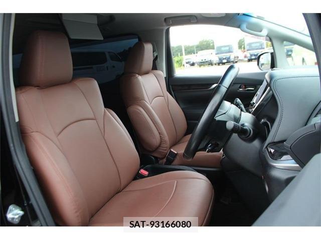 Toyota VELLFIRE 2020-06 8686821-17