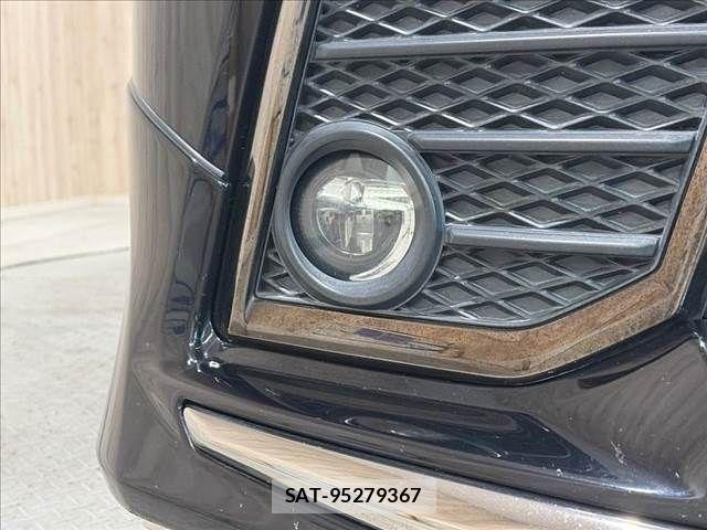 Toyota VELLFIRE 2017-08 8686827-25