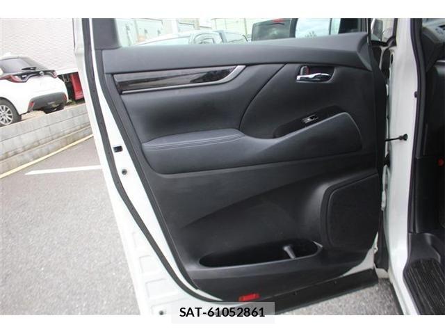 Toyota VELLFIRE 2021-01 8686823-19