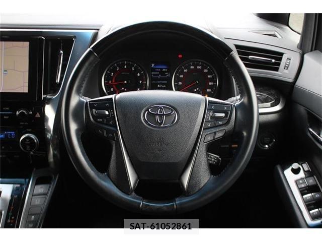Toyota VELLFIRE 2021-01 8686823-24
