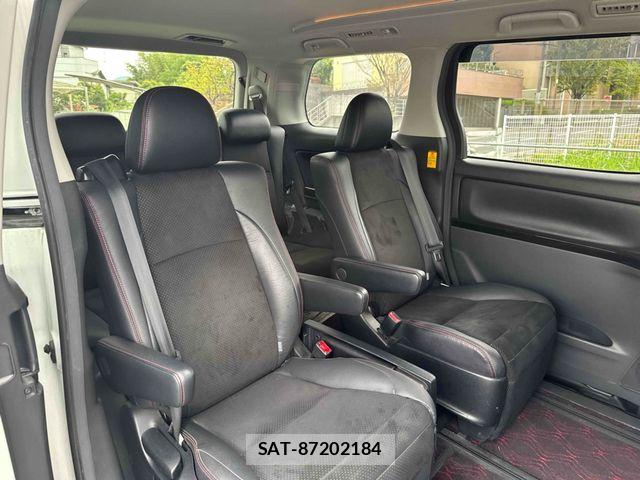 Toyota VELLFIRE 2013-10 8746522-11