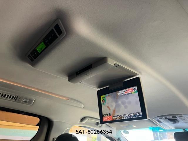 Toyota VELLFIRE 2013-09 8746523-26