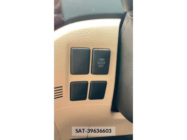 Toyota VELLFIRE 2013-09 8746534-22