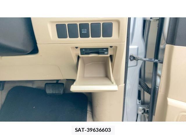 Toyota VELLFIRE 2013-09 8746534-24