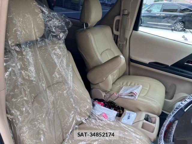 Toyota VELLFIRE 2012-07 8746530-14
