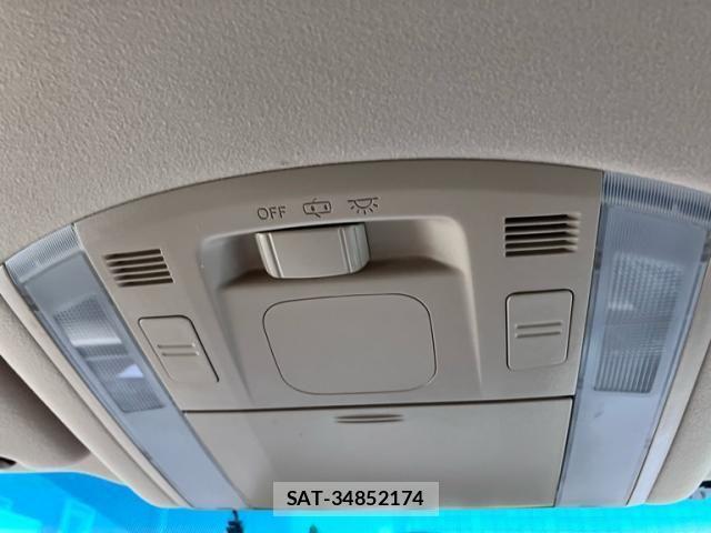 Toyota VELLFIRE 2012-07 8746530-23