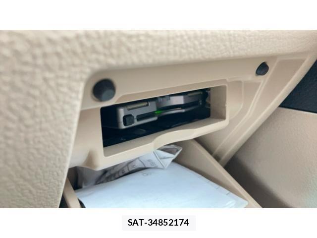 Toyota VELLFIRE 2012-07 8746530-25