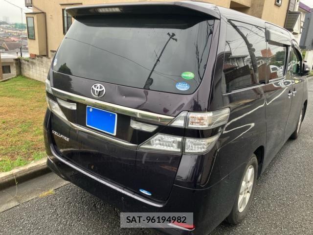 Toyota VELLFIRE 2014-07 8746532-1